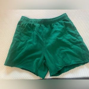 Green land rover cloth shorts